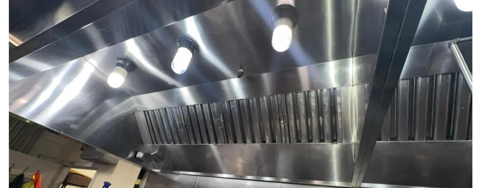 Kitchen exhaust hood cleaning